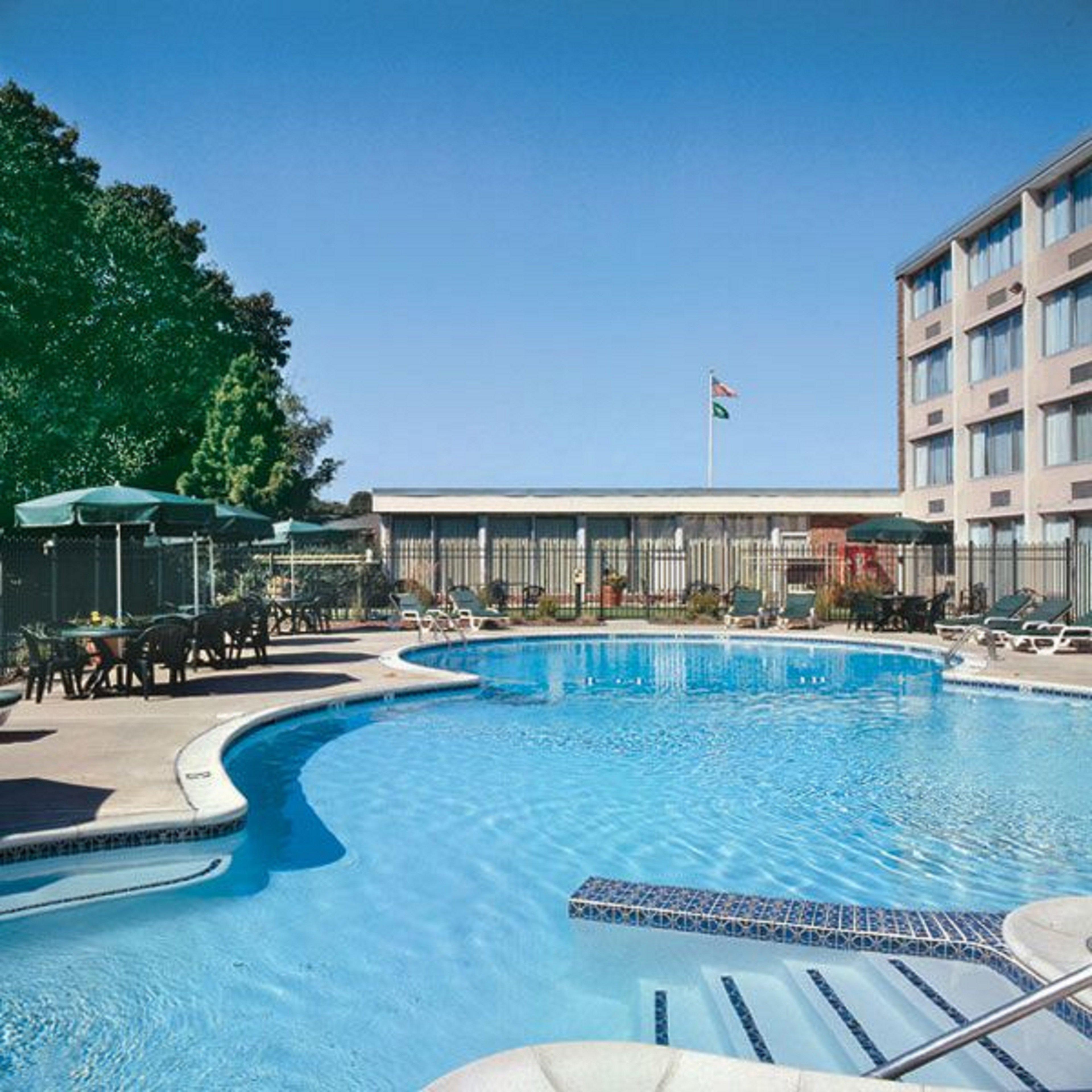 Holiday Inn South Kingstown-Newport Area, An Ihg Hotel Exterior photo